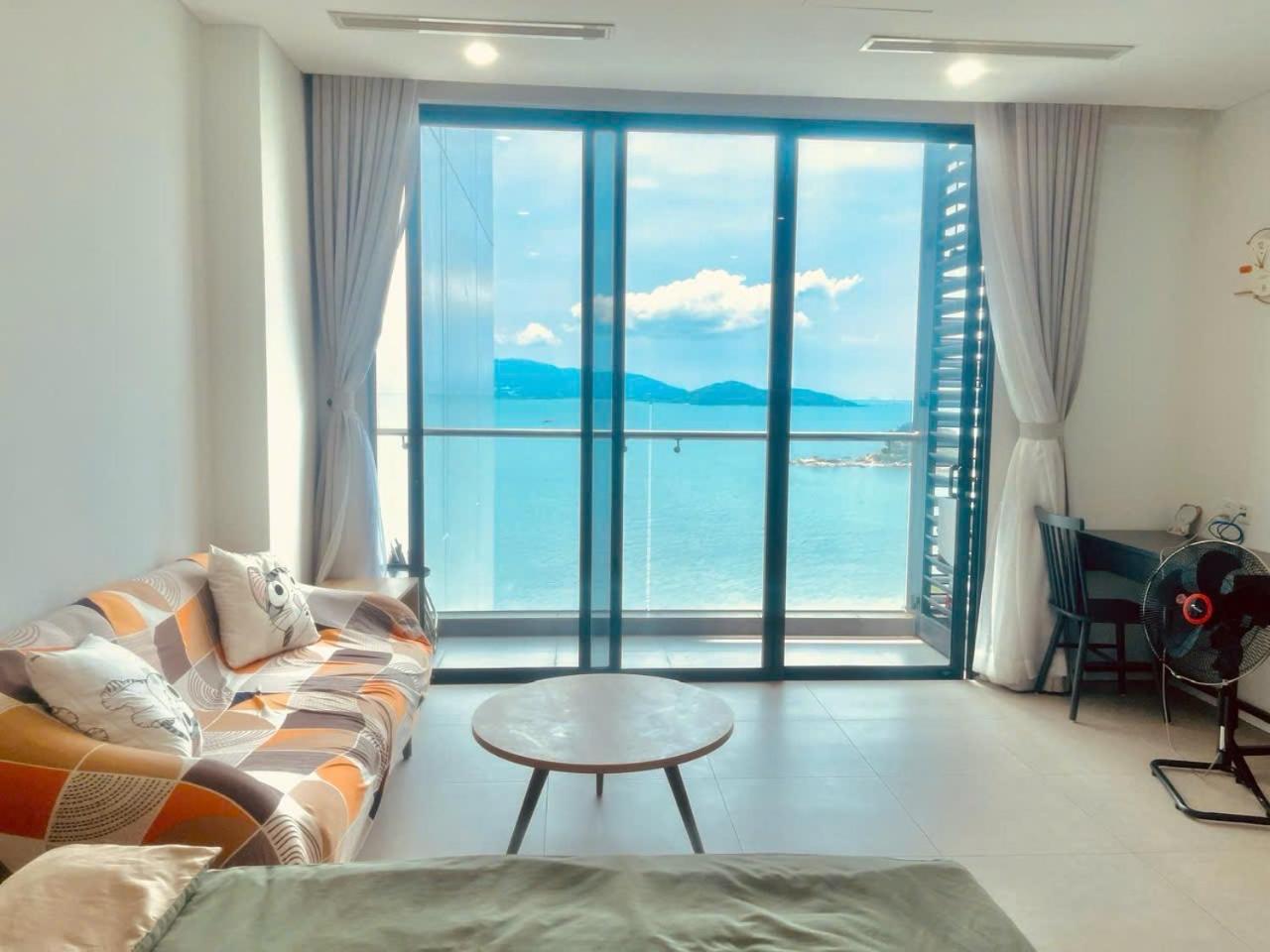 Scenia Bay Oceanfront By Housing Apartment Nha Trang Exterior foto
