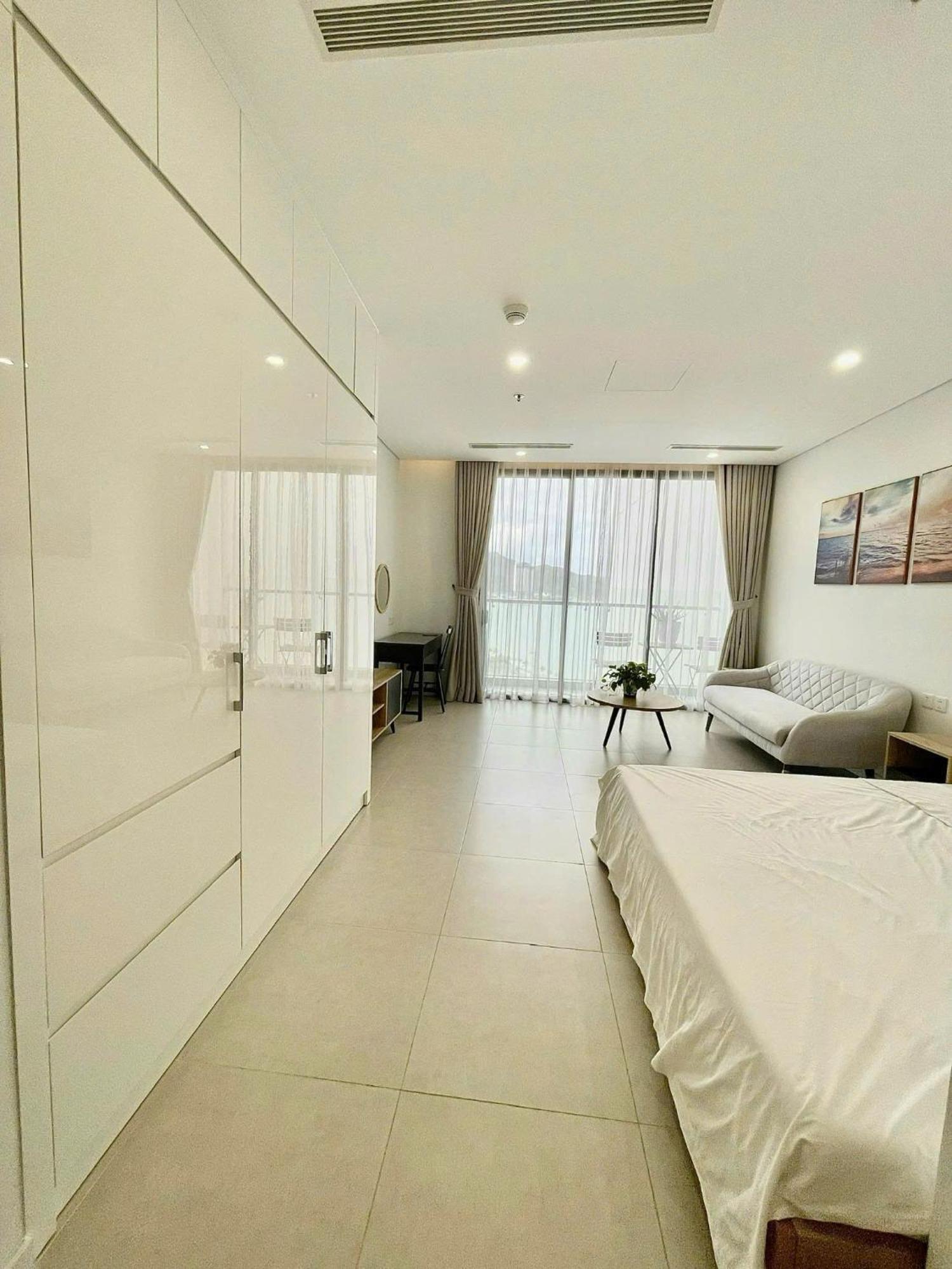 Scenia Bay Oceanfront By Housing Apartment Nha Trang Exterior foto