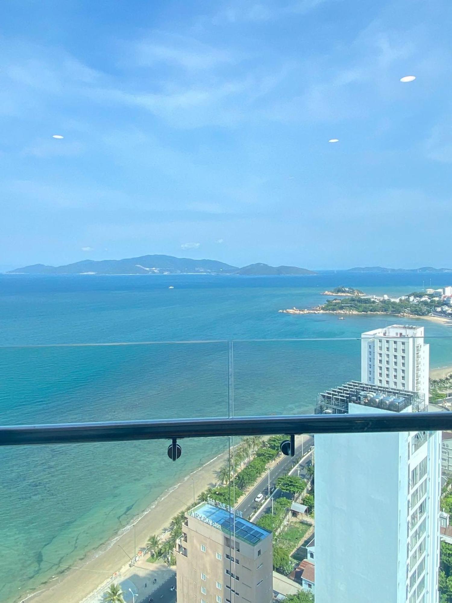 Scenia Bay Oceanfront By Housing Apartment Nha Trang Exterior foto